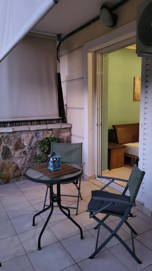 M&M Airport Stop Garden Apartment Spáta المظهر الخارجي الصورة