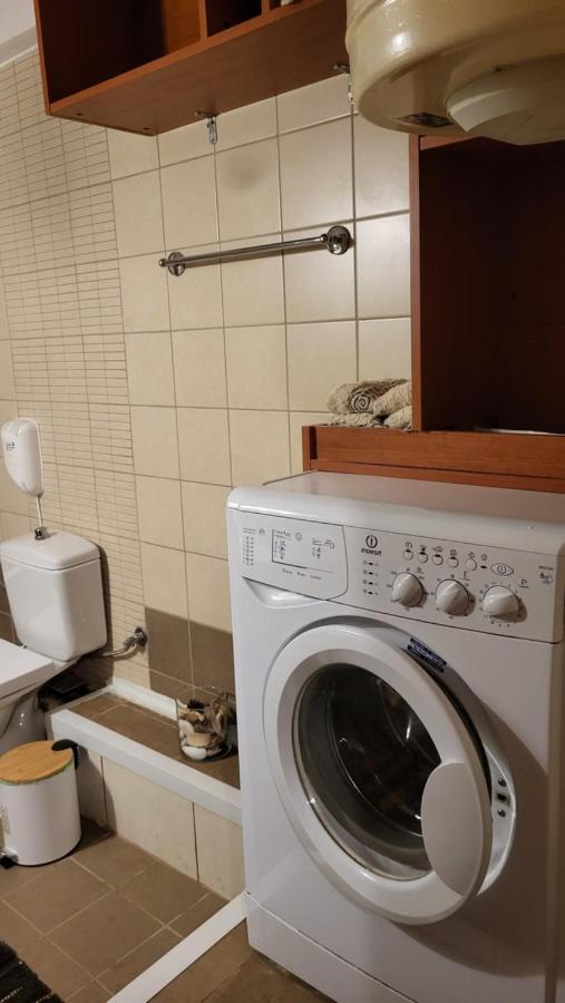 M&M Airport Stop Garden Apartment Spáta المظهر الخارجي الصورة